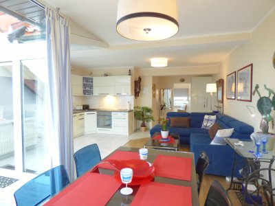 fot.6 Apartament: BAR